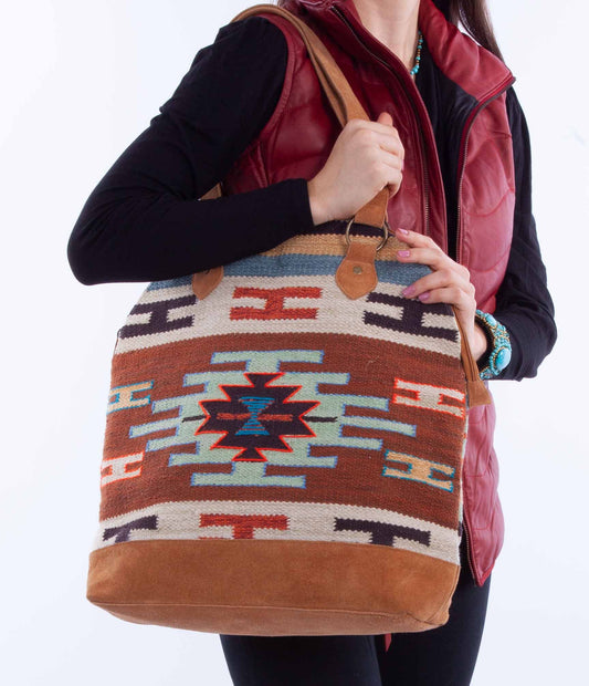 Woven Handbag B601